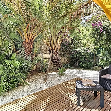 Charming Three-bed Garden 500 M From Beaches In Apartment *